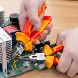 Bộ 3 kèm cách điện cao cấp thép Crv INGCO HIKPS28318 - góc nhìn 4