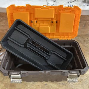 Hộp đựng dụng cụ khóa kim loại 17'' INGCO PBX1702 - góc nhìn 3